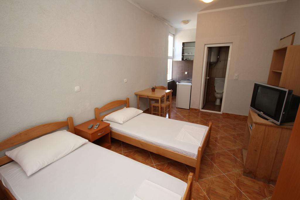 Apartments Dea Bar Ngoại thất bức ảnh